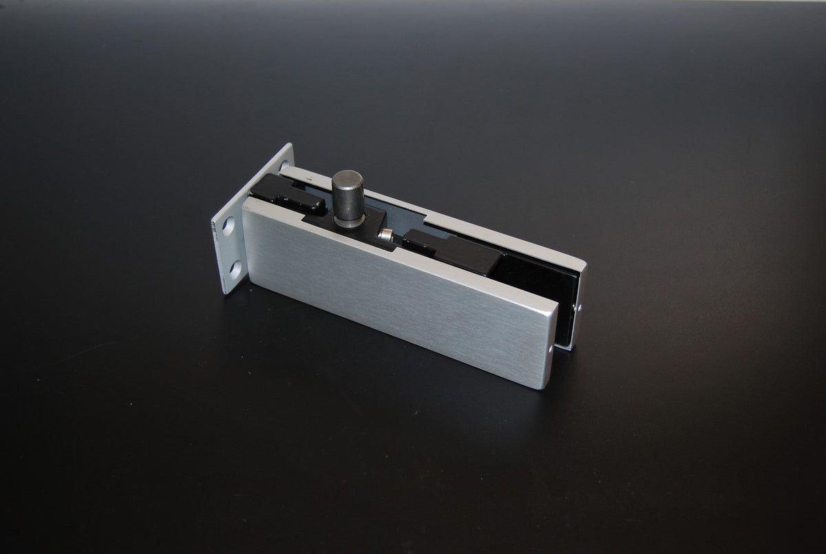 CAS43020 Flush transom with pivot 3/4